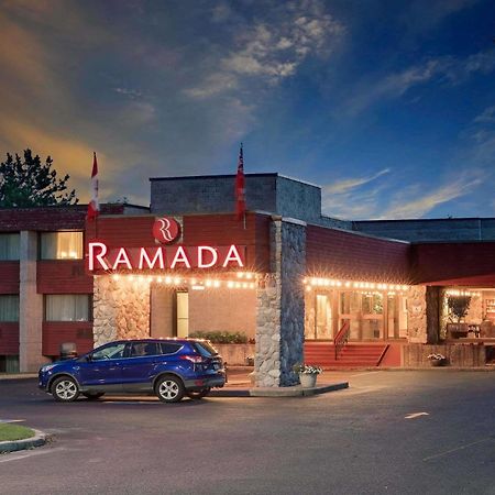 Ramada By Wyndham Pinewood Park Resort Норт Бей Екстериор снимка